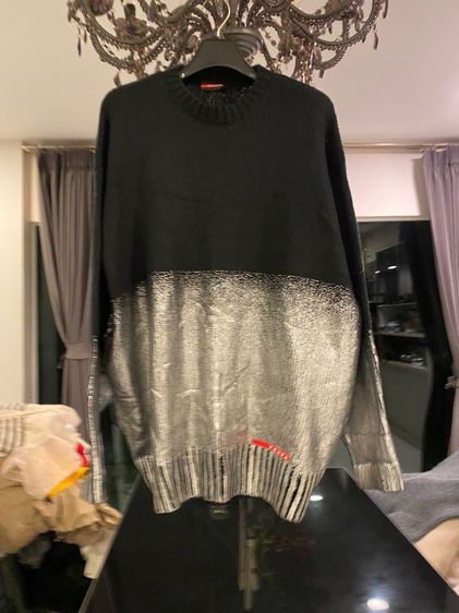 ปราด้า(ติดจอง)เสื้อแขนยาว ไหมพรมอิตาลี สีดำ- เงิน สภาพใหม่เอี่ยม รูปที่ 7