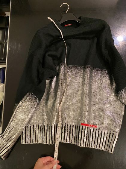 ปราด้า(ติดจอง)เสื้อแขนยาว ไหมพรมอิตาลี สีดำ- เงิน สภาพใหม่เอี่ยม รูปที่ 10