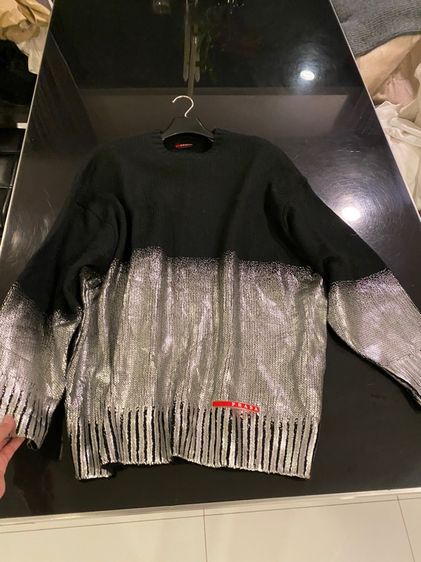 ปราด้า(ติดจอง)เสื้อแขนยาว ไหมพรมอิตาลี สีดำ- เงิน สภาพใหม่เอี่ยม รูปที่ 8