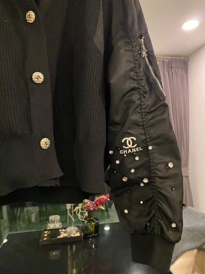 ชาแนล (ติดจองค่ะ)เสื้อคลุมแจ๊กเกต แขนโคมไฟ สภาพใหม่เอี่ยม รูปที่ 2