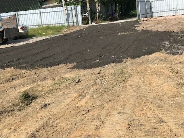 ที่ดินสวย  ถมแล้ว 1 ไร่ มีรั้ว ล็อคประตูได้  ให้เช่าระยะยาว ใกล้มอเตอร์เวย์สาย 7ด่านหนองขาม  ใกล้นิคมอุตสาหกรรมแหลมฉบัง, ใกล้สหพัฒน์ ศรีราชา รูปที่ 3