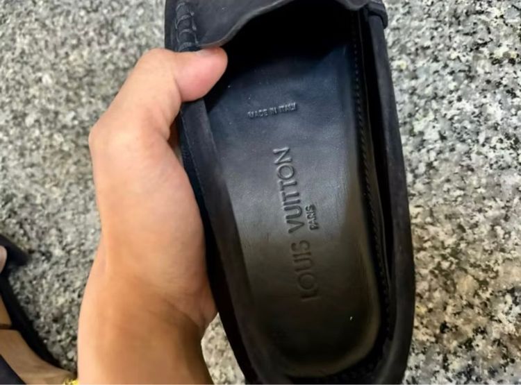 Louis Vuitton Damier Embossed Suede Leather Moccasin เบอร์7.5 รูปที่ 7