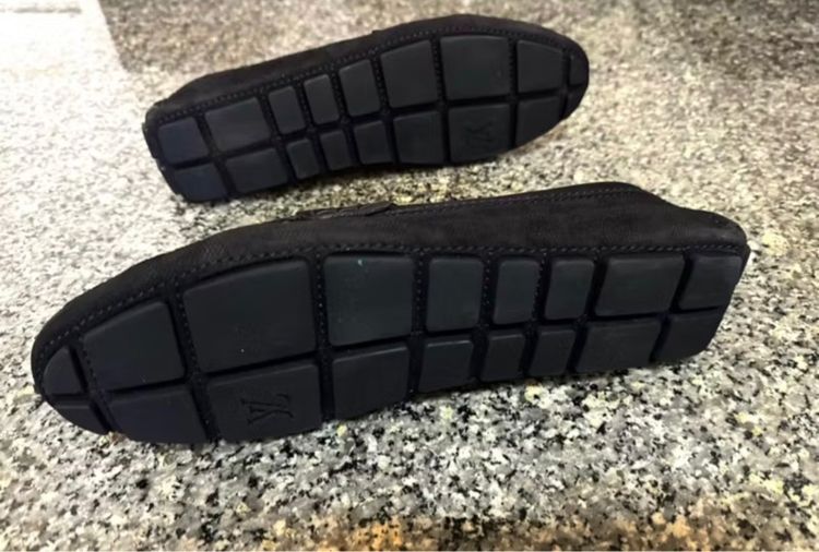 Louis Vuitton Damier Embossed Suede Leather Moccasin เบอร์7.5 รูปที่ 6