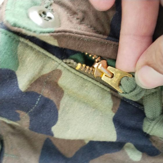 vintage deadstock trouser cold weather army nylon cotton woodlands camouflage class 2 talon zipper รูปที่ 11