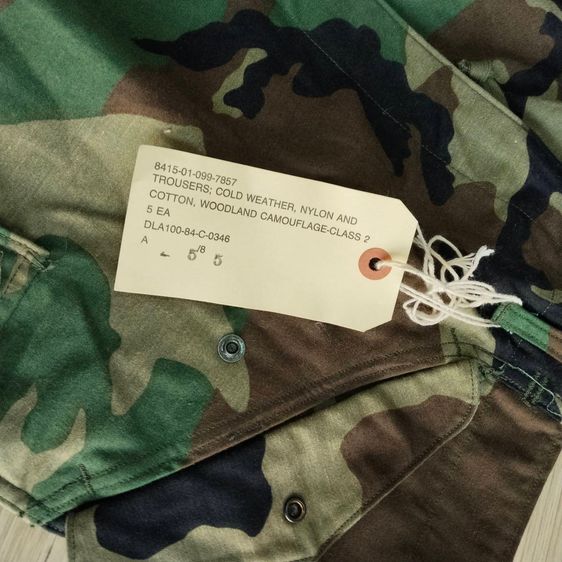 vintage deadstock trouser cold weather army nylon cotton woodlands camouflage class 2 talon zipper รูปที่ 12