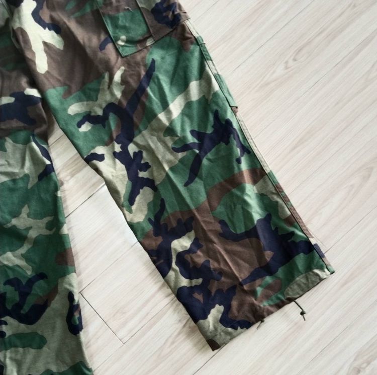 vintage deadstock trouser cold weather army nylon cotton woodlands camouflage class 2 talon zipper รูปที่ 4