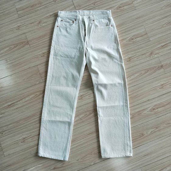 กางเกงยีนส์ Levi's 501 ทรงกระบอกตรง (Straight Leg) สีขาวนวล ป๊อปคอร์น รูปที่ 4