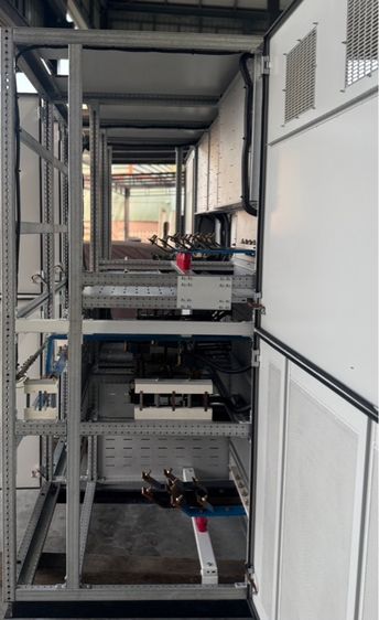 ขายตู้ ATS Main breaker Abb 1000A T7S 1000 PR231 breaker Abb 15 ตัว Pipat 098-2641749 รูปที่ 15