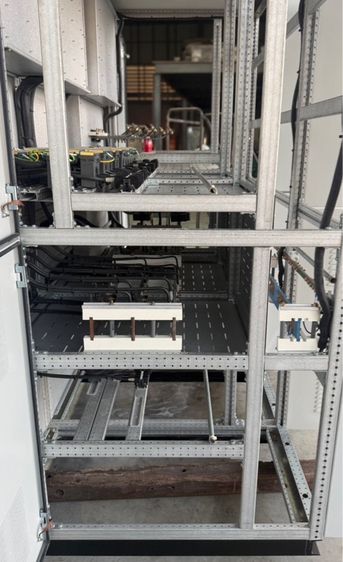 ขายตู้ ATS Main breaker Abb 1000A T7S 1000 PR231 breaker Abb 15 ตัว Pipat 098-2641749 รูปที่ 16