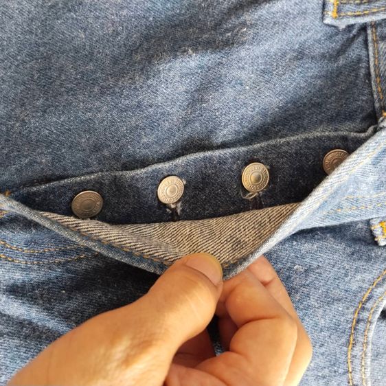 vintage 90s. Levi's 501XX jeans made in the USA 520 501 0000 รูปที่ 11