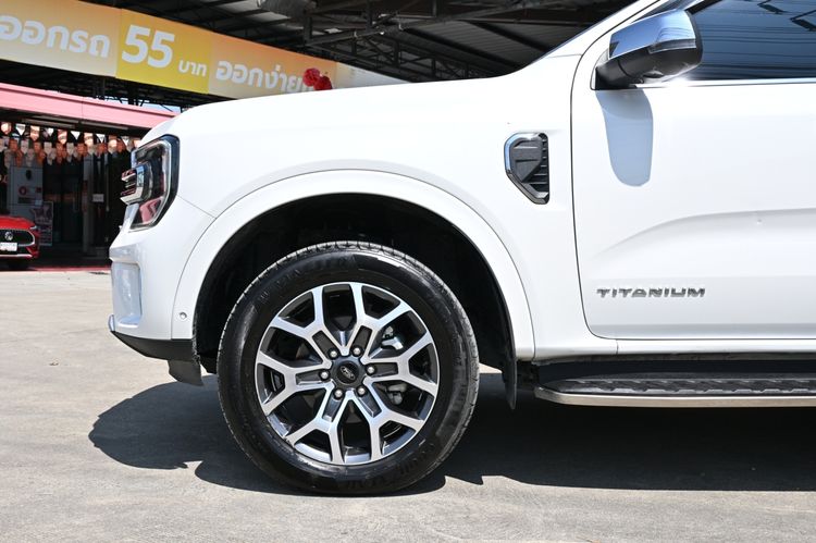 Ford Everest 2025 2.0 Titanium Plus 4WD Utility-car ดีเซล ไม่ติดแก๊ส เกียร์อัตโนมัติ ขาว รูปที่ 3