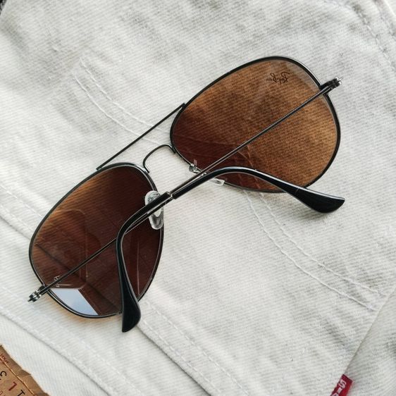 Ray-Ban Classic Aviator Sunglasses Large Polished Black  รูปที่ 11