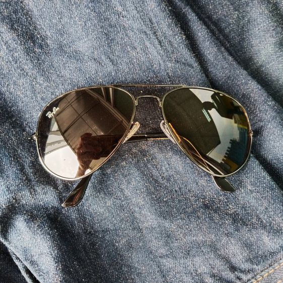 Ray-Ban Classic Aviator Sunglasses Large Polished Black  รูปที่ 4