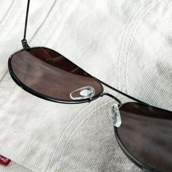 Ray-Ban Classic Aviator Sunglasses Large Polished Black  รูปที่ 10