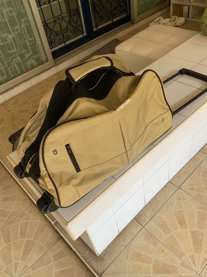 ไม่ระบุ อื่นๆ ผ้า ขายกระเป๋าเดินทาง