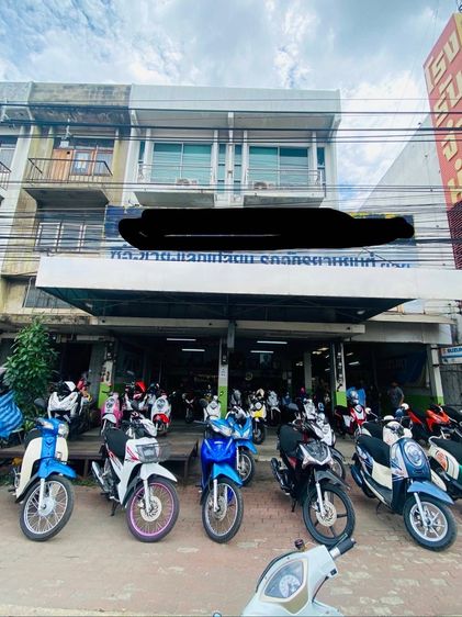 ตึกแถว2คูหาตรงข้ามบิ้กซีอ้อมใหญ่