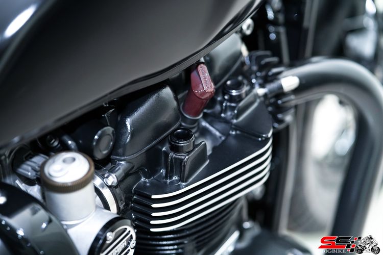 Triumph Bonneville Bobber Black ปี2018 วิ่งน้อย ยางใหม่ รถเซอร์วิสเรียบร้อย ของแต่งหลายรายการ รูปที่ 16