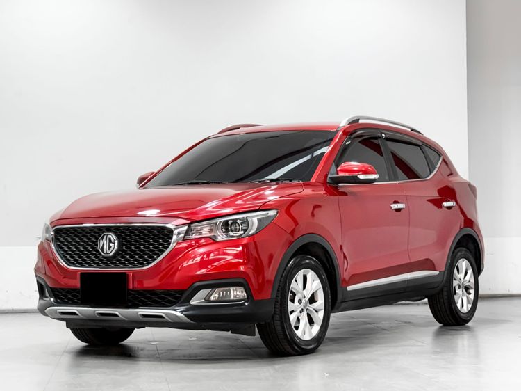รถ MG ZS 1.5 D สี แดง
