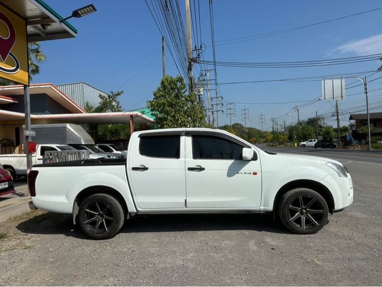 Isuzu D-MAX 2017 1.9 S Pickup ดีเซล ไม่ติดแก๊ส เกียร์ธรรมดา ขาว รูปที่ 3