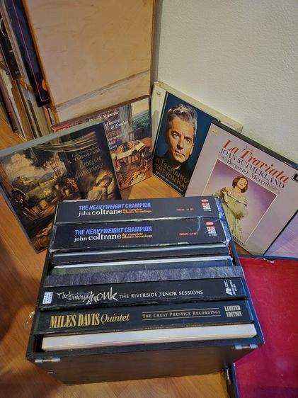 Rare LP Collection 1,200 แผ่น  ขายยกชุด ราคาพิเศษ