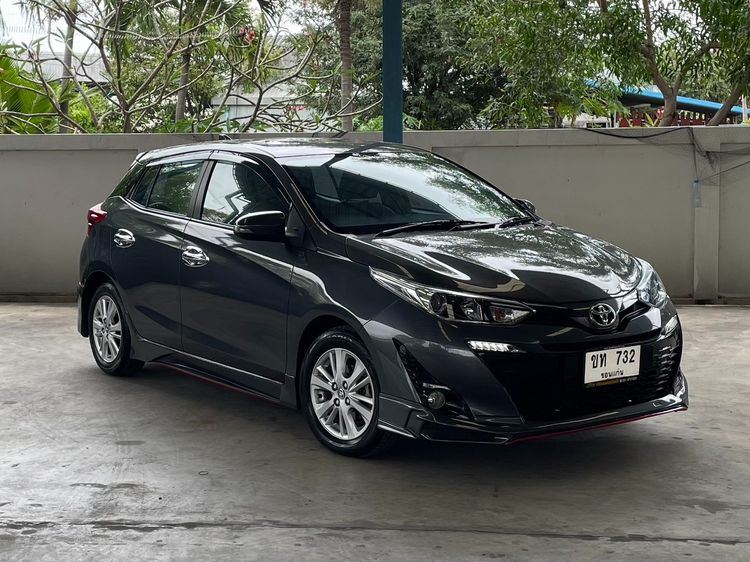 Toyota Yaris 2017 1.2 G Sedan เบนซิน ไม่ติดแก๊ส เกียร์อัตโนมัติ เทา รูปที่ 3