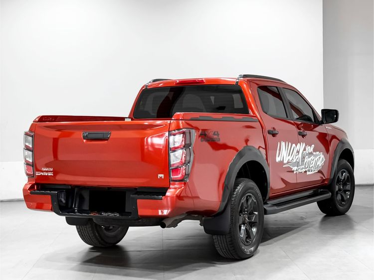 Isuzu D-MAX 2024 3.0 Vcross M 4WD Pickup ดีเซล เกียร์อัตโนมัติ ส้ม รูปที่ 3