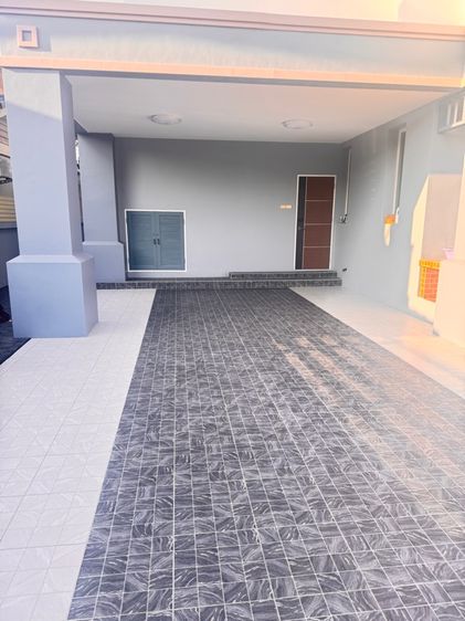 อื่นๆ มีบางส่วน 2015 ใช่ ขายบ้านเดี่ยว 2 ชั้น รูปที่ 4