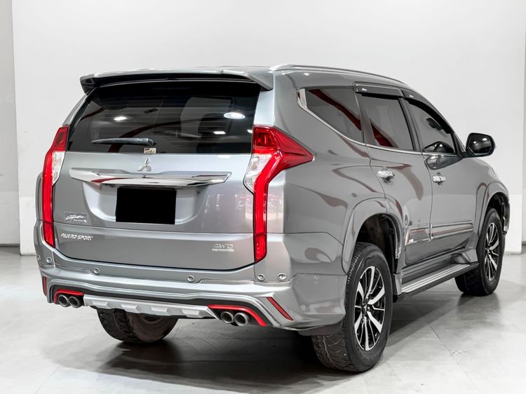Mitsubishi Pajero Sport 2018 2.4 GT Premium 4WD Utility-car ดีเซล เกียร์อัตโนมัติ เทา รูปที่ 3