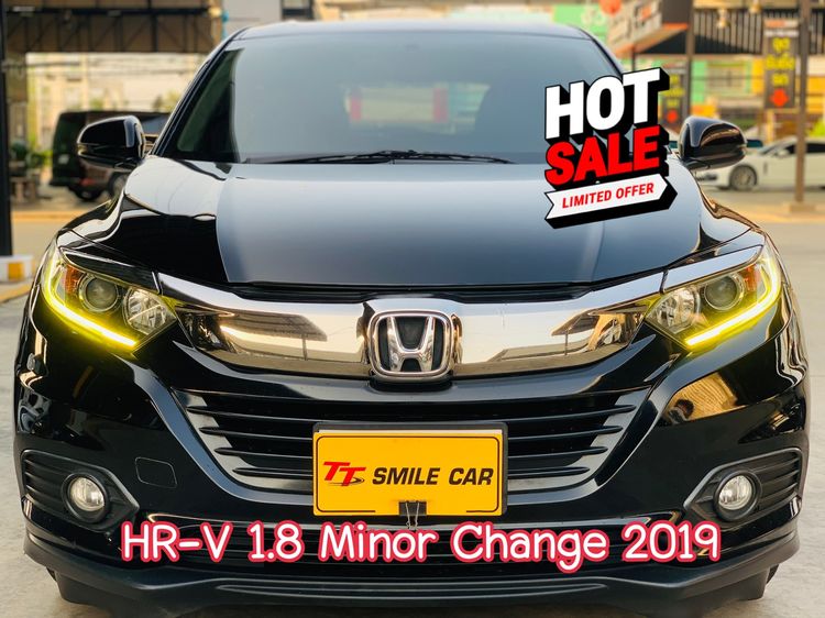 รถ Honda HR-V 1.8 E สี ดำ