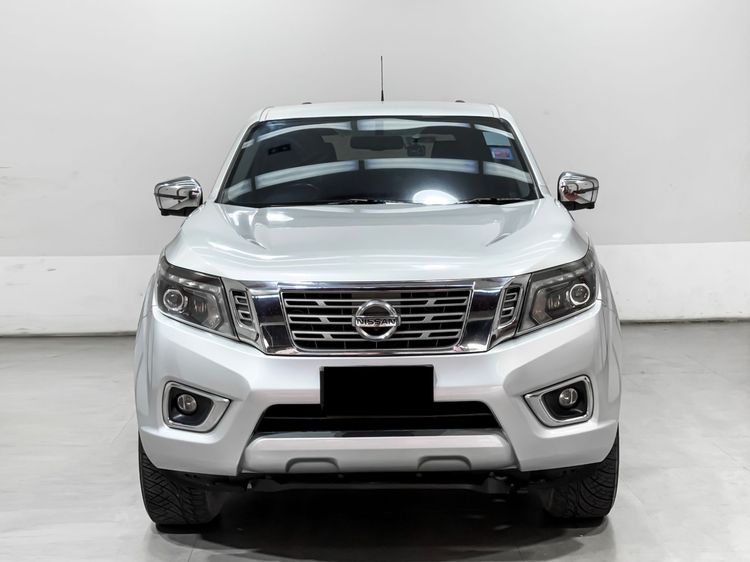 Nissan NP300-NAVARA 2020 2.5 Calibre V Pickup ดีเซล เกียร์อัตโนมัติ บรอนซ์เงิน รูปที่ 2