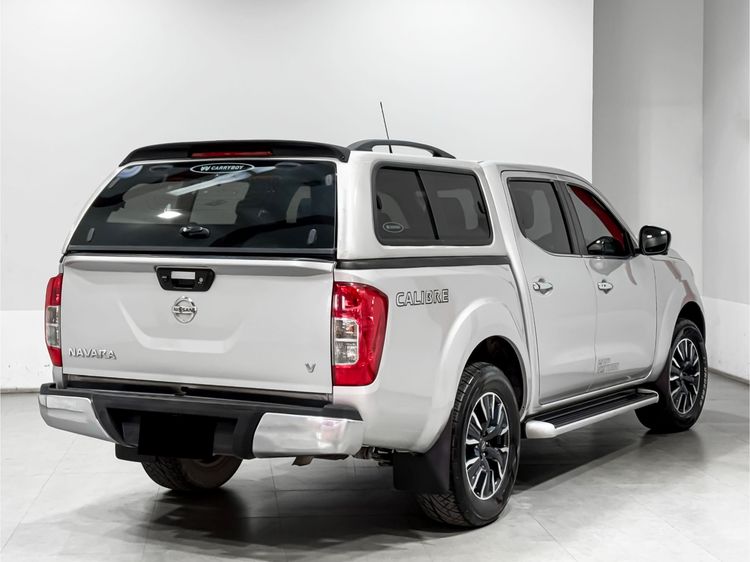 Nissan NP300-NAVARA 2020 2.5 Calibre V Pickup ดีเซล เกียร์อัตโนมัติ บรอนซ์เงิน รูปที่ 3