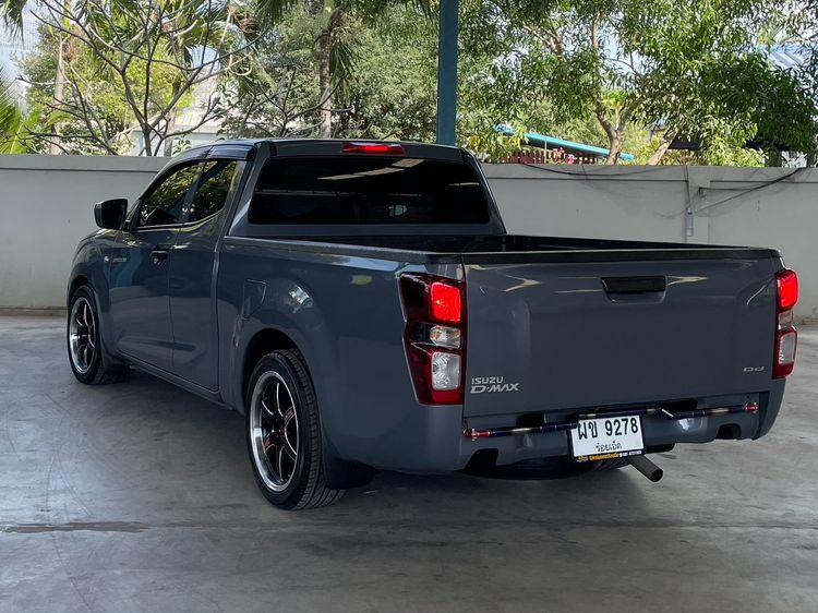 Isuzu D-MAX 2022 3.0 S Pickup ดีเซล ไม่ติดแก๊ส เกียร์ธรรมดา เทา รูปที่ 4