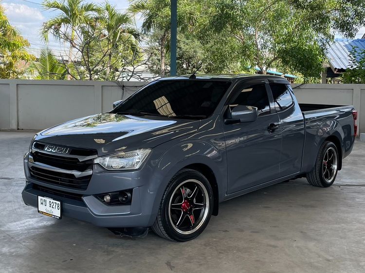 รถ Isuzu D-MAX 3.0 S สี เทา