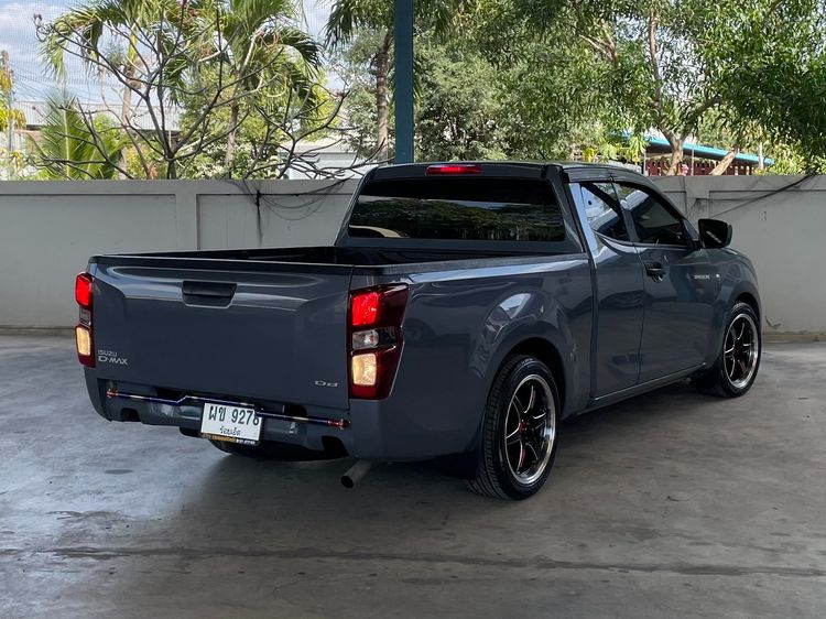 Isuzu D-MAX 2022 3.0 S Pickup ดีเซล ไม่ติดแก๊ส เกียร์ธรรมดา เทา รูปที่ 2
