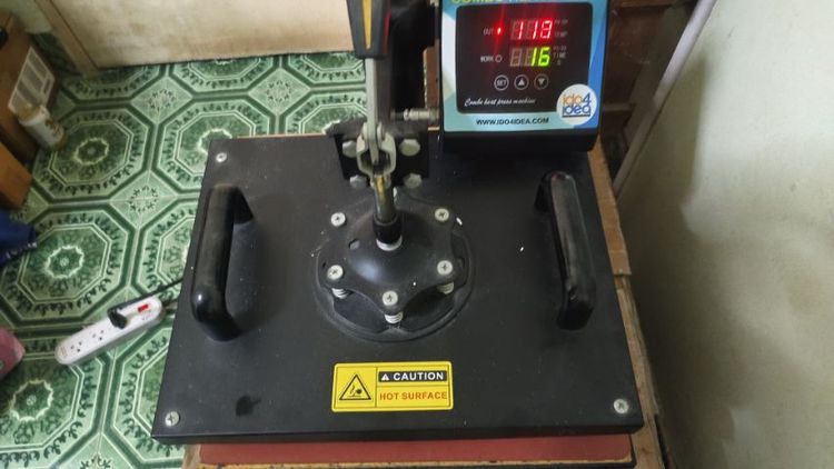 เครื่องรีดเสื้อ A4 งานสกรีน