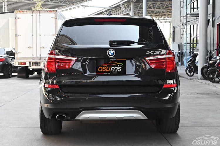BMW X3 2015 2.0 xDrive20d Highline 4WD Utility-car ดีเซล ไม่ติดแก๊ส เกียร์อัตโนมัติ ดำ รูปที่ 4