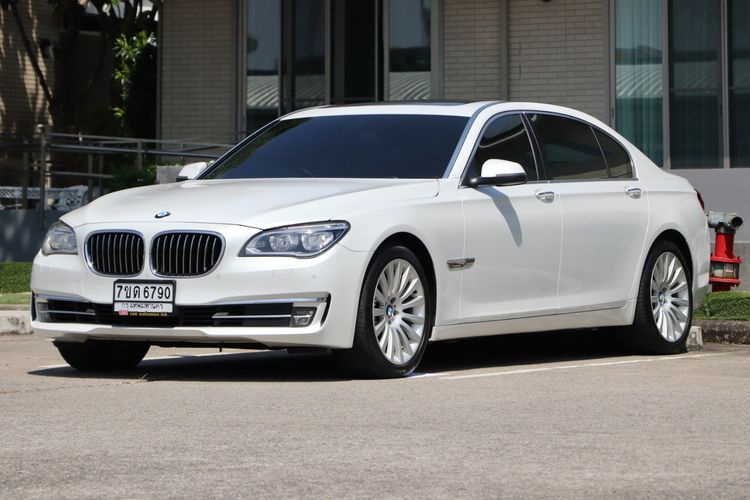 BMW Series 7 2014 730Ld Sedan ดีเซล ไม่ติดแก๊ส เกียร์อัตโนมัติ ขาว