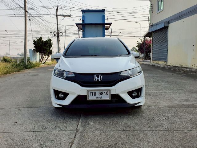 Honda Jazz 2016 1.5 S i-VTEC เบนซิน ไม่ติดแก๊ส เกียร์อัตโนมัติ ขาว รูปที่ 2