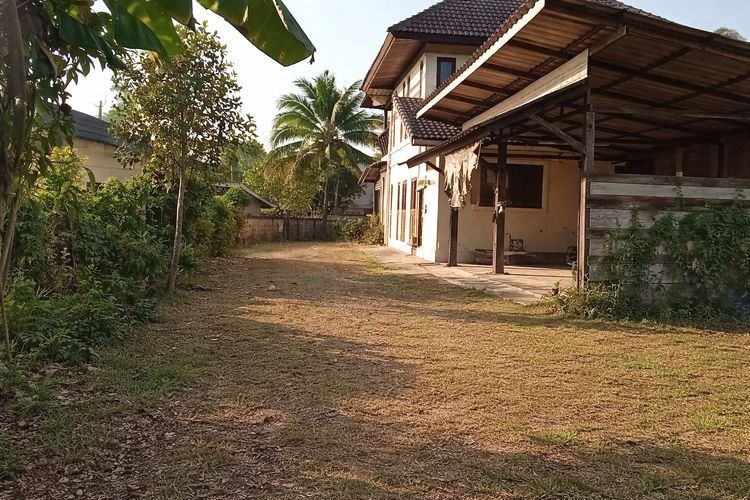 มีบางส่วน 2014 บ้านเดี่ยวสองชั้นในพื้นที่ชานเมือง รูปที่ 4