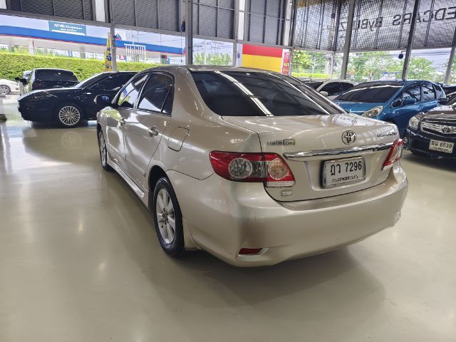 Toyota Altis 2010 1.6 E CNG Sedan เบนซิน NGV เกียร์อัตโนมัติ บรอนซ์ทอง รูปที่ 4