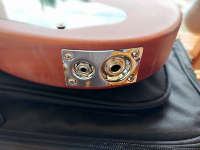 Gusta Alnuevo Hybrid Guitar  รูปที่ 12