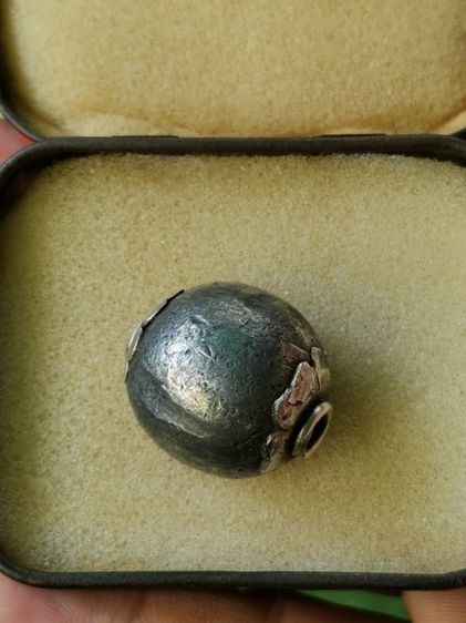 หลวงพ่อ​เนียม​ รูปที่ 2