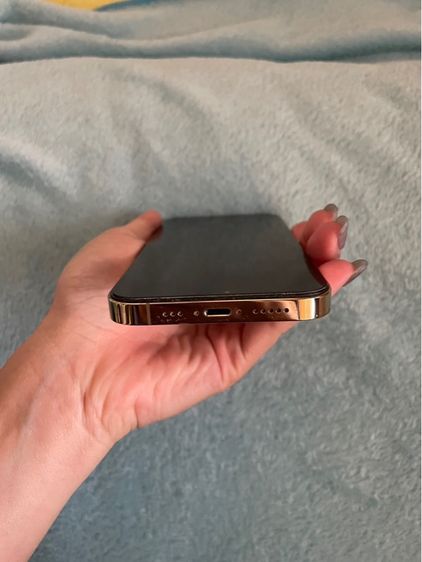 iPhone 13 Pro สีทอง รูปที่ 7