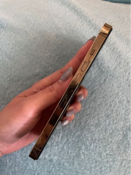 iPhone 13 Pro สีทอง รูปที่ 5
