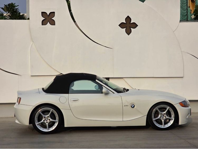 BMW Z4 2011 2.5 Sedan เบนซิน เกียร์อัตโนมัติ ขาว รูปที่ 3