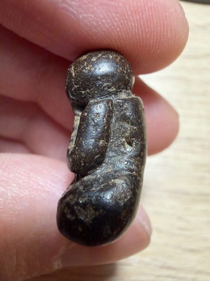 พระปิดตาผงคลุกรัก วัดเครือวัลย์ รูปที่ 4