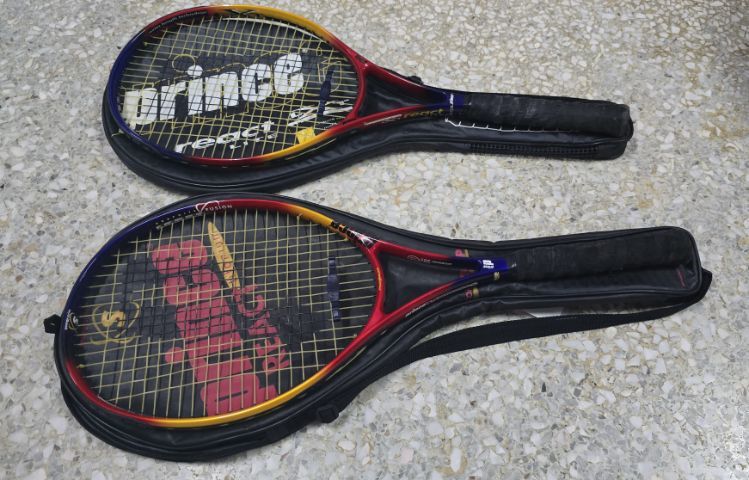 ไม้เทนนิส 2 อัน มือ 2 รูปที่ 2