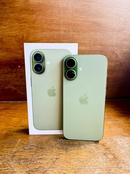 📱 iPhone 17 256GB – Sage (Green) – Battery 100 Percent – Apple Warranty