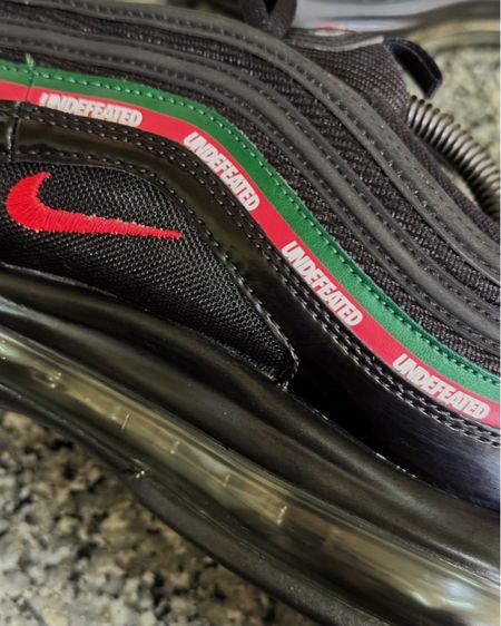Nike x Undefeated Air Max 97 OG Black เบอร์47.5 รูปที่ 7