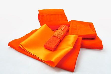 ไตรจีวร รูปที่ 2